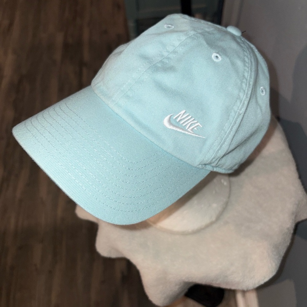 Nike Pastel Blue Embroidered Swoosh Cap woman’s OS